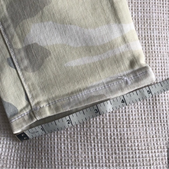 Never worn Elizabeth & James Textile skinny jeans pants white grey tan camo 28 - Picture 5 of 13